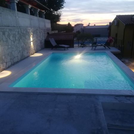Kamenjak Volme, Cousy House With Pool Баньоле Екстер'єр фото
